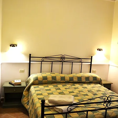 Fara Del Falco